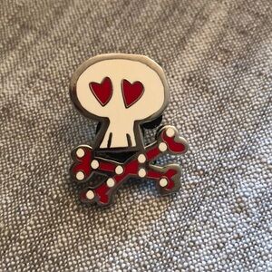 Authentic Disney pin. Each pin $8 or 4 pins for $25, additional pins $5 each.